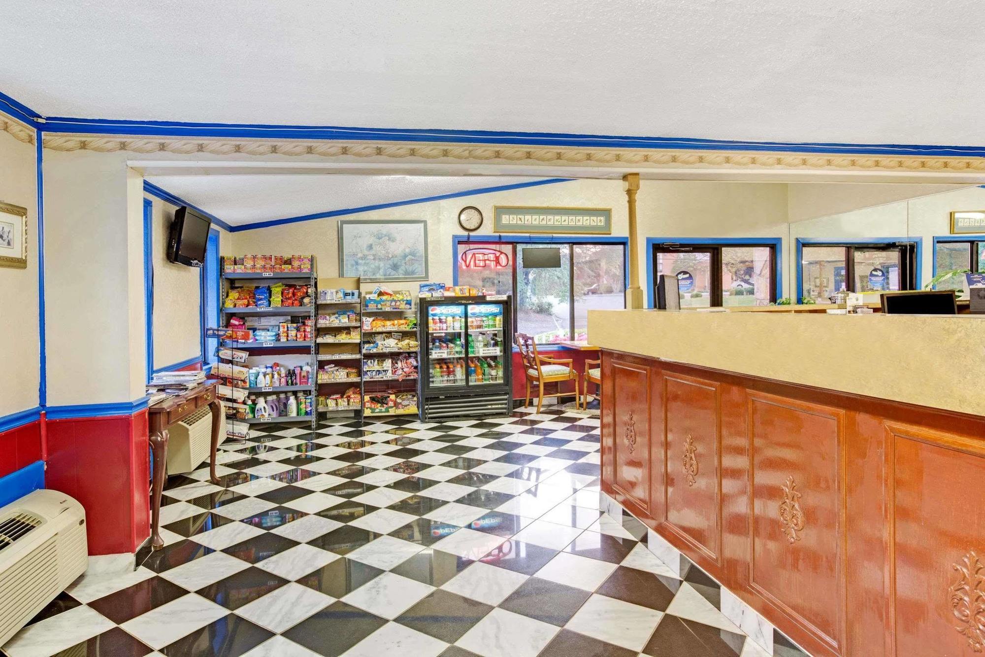 Knights Inn Charlotte South Пайнвил Екстериор снимка